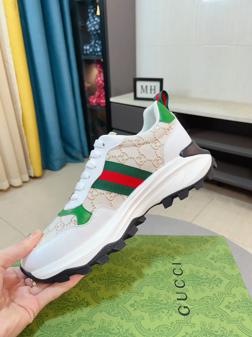 Men's shoes 💰458🌹🌹[GUCCI] Gucci's new lace-up casual men's shoes are on the market first, and the materials and workmanship are superior to all versions on the market. The highest quality shipped first-layer cowhide with imported original perforated materials➕Genuine leather lining, privately molded soft outsole, high foot comfort, imported special materials highlight the brand's unique charm, high-end customization 38-44